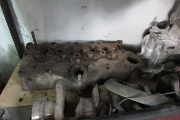 ฝาสูบ เครื่อง HURRICANE ใส่เครื่อง Jeep M38 A1 CJ5 CJ6 ไว้เป็นอะไหล่ ราคา 4800 บาท สนใจคุยต่อรอง ติดต่อคุณสุวัฒน์ 0837310899