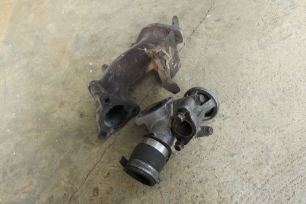 ชุดประกอบ Turbo ของเครื่อง 4D56 Pajero เหลี่ยม ขาย 1800 บาท สนใจคุยต่อรอง ติดต่อคุณสุวัฒน์ 0837310899