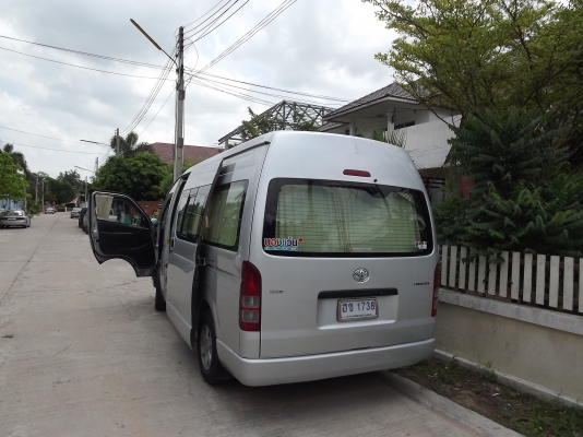 ขายรถตู้ราคาถูก คับ