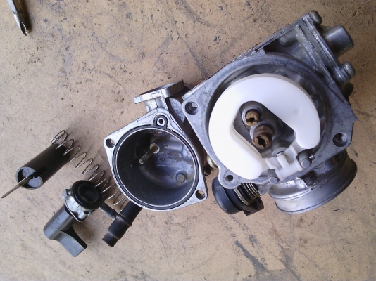 ขายคาบูเวฟ125R เดิมๆแท้ ถอดออกจากรถ พร้อมใส่ ขายคาบูเวฟ125R เดิมๆแท้ ถอดออกจากรถ พร้อมใส่