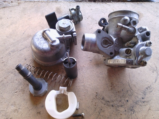 ขายคาบูเวฟ125R เดิมๆแท้ ถอดออกจากรถ พร้อมใส่ ขายคาบูเวฟ125R เดิมๆแท้ ถอดออกจากรถ พร้อมใส่