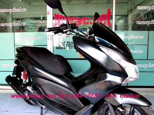 PCX 150 i ปี56 ตัวท๊อป สีดำด้าน combibrake  รถบ้านรักษาดี ไร้ริ้วรอย กุญแจ 2 ดอกสมุดคู่มือครบ ฟรีค่าโอน 61000