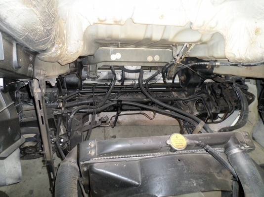 ขาย 6ล้อ ฮีโน่ เมก้า เครน 3 ตัน 175 แรง ยาว 6.50  สภาพสวยเดิมเครื่องดี พร้อมใช้งาน ชมก่อนได้ครับ สนใจติดต่อ 081-9425443