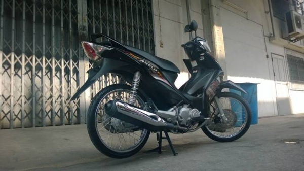 Axelo 2013 เดิมๆ วิ่ง 5000 สภาพนางฟ้า ราคาถูก ต่อรองได้จ้า