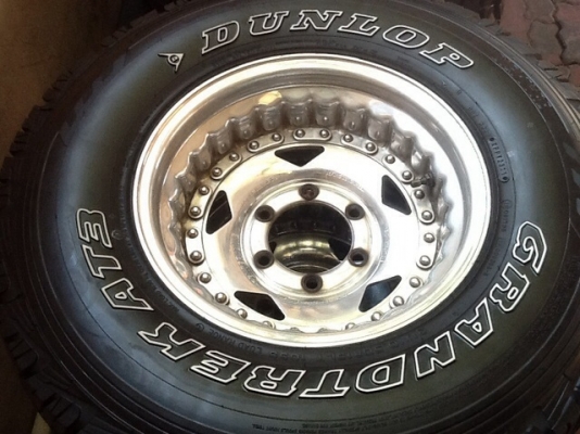 ขายล้อ  Centerline  พร้อมยาง........ สวยๆ เชิญครับ