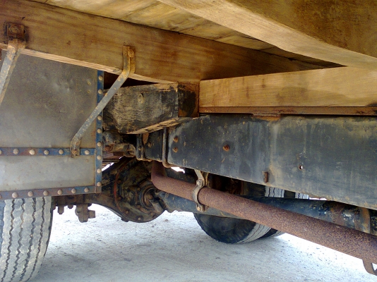 HINO KM779 ยาว 5.5 เมตร กระบะไม้เดิม