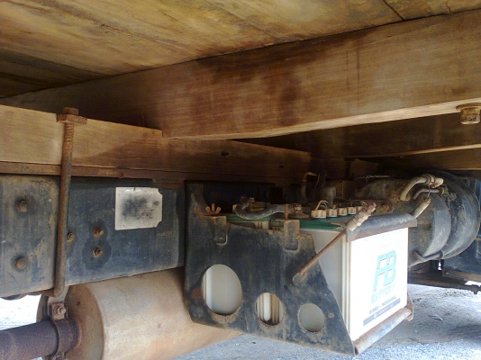 HINO KM779 ยาว 5.5 เมตร กระบะไม้เดิม