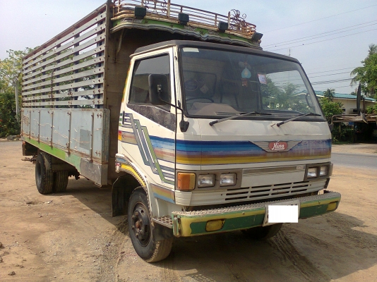 HINO KM779 ยาว 5.5 เมตร กระบะไม้เดิม