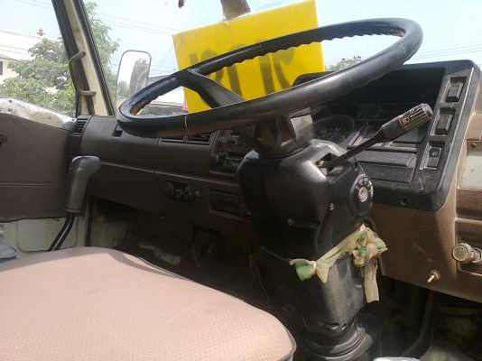 HINO KM779 ยาว 5.5 เมตร กระบะไม้เดิม