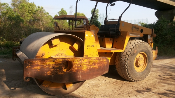 Dynapac CA25 เพลาเดียวเครื่อง6BD1Turbo