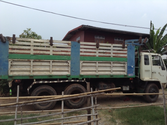 ขาย 10 ล้อ 2 เพลาดั้ม ISUZU ROCKY FVZ12MY เครื่อง 6BG1 175 แรงม้า ฝาส้มปั้มลม เบรคลมดัน ช่วงล่าง ZM พาวเวอร์ คัสซีสวย สโลว์กลาง ยางเต็ม ทะเบียนเต็มพร้อมโอน