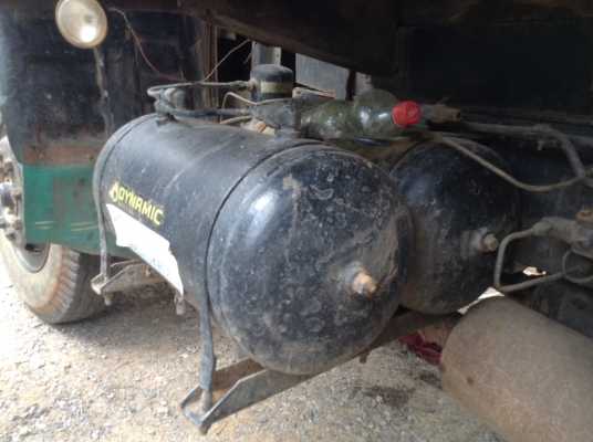 ขาย 10 ล้อ 2 เพลาดั้ม ISUZU ROCKY FVZ12MY เครื่อง 6BG1 175 แรงม้า ฝาส้มปั้มลม เบรคลมดัน ช่วงล่าง ZM พาวเวอร์ คัสซีสวย สโลว์กลาง ยางเต็ม ทะเบียนเต็มพร้อมโอน