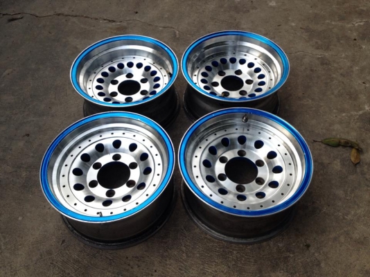 ขายล้อหยดน้ำ ขอบ 15x7 ออฟลบ 6/139.7 ลึกๆ พร้อมใช้งาน ขายล้อหยดน้ำ ขอบ 15x7 ออฟลบ 6/139.7 ลึกๆ พร้อมใช้งาน