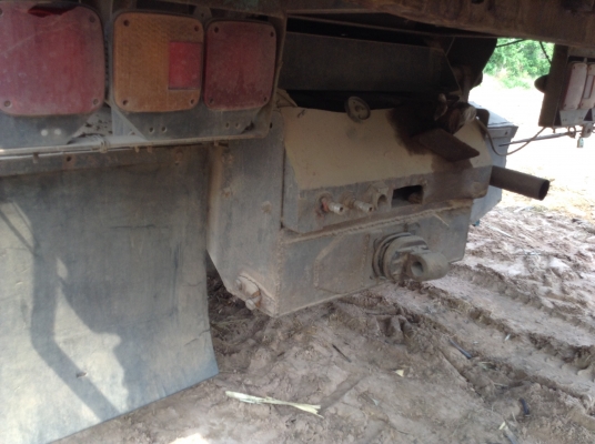 ขาย 10 ล้อดั้ม 2 เพลา FM227 คัสซีสวย เครื่องเดิม EM100 220 แรงม้า เกียร์เดิม สโลว์เดิม เก๋งสวย มีระบบลากลูกเรียบร้อยขาดแต่ลำโพง ทะเบียนพร้อมโอนครับ