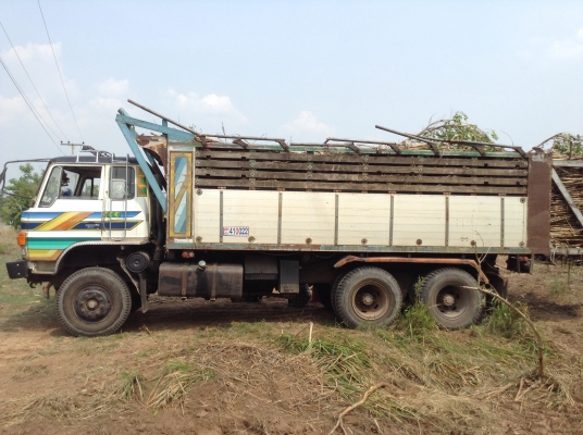 ขาย 10 ล้อดั้ม 2 เพลา FM227 คัสซีสวย เครื่องเดิม EM100 220 แรงม้า เกียร์เดิม สโลว์เดิม เก๋งสวย มีระบบลากลูกเรียบร้อยขาดแต่ลำโพง ทะเบียนพร้อมโอนครับ