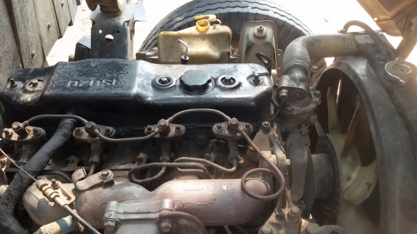 ขาย 6ล้อ isuzu npr 115  ห้างแท้