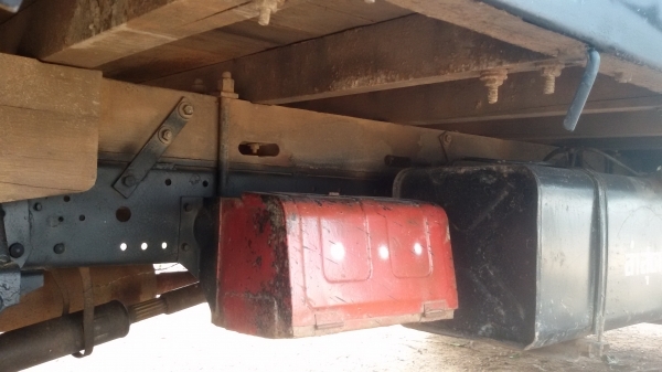 ขาย 6ล้อ isuzu npr 115  ห้างแท้