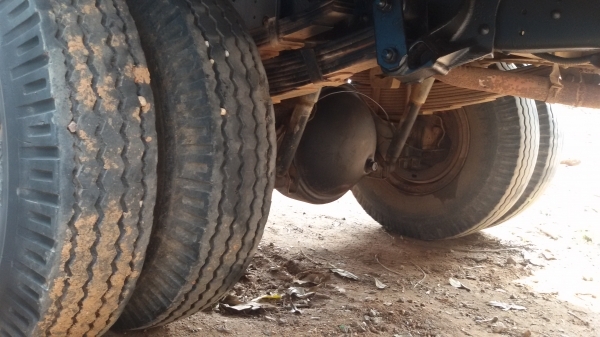 ขาย 6ล้อ isuzu npr 115  ห้างแท้