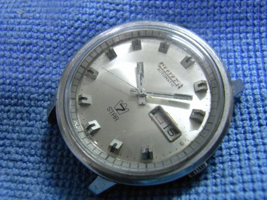 21เม.ษ.((น้าเล็ก)) นำเสนอนาฬิกาข้อมือ 21เม.ษ.((น้าเล็ก)) นำเสนอนาฬิกาข้อมือ