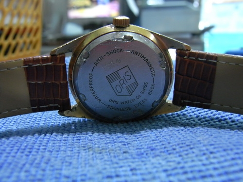 21เม.ษ.((น้าเล็ก)) นำเสนอนาฬิกาข้อมือ 21เม.ษ.((น้าเล็ก)) นำเสนอนาฬิกาข้อมือ