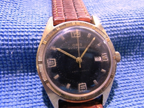 21เม.ษ.((น้าเล็ก)) นำเสนอนาฬิกาข้อมือ 21เม.ษ.((น้าเล็ก)) นำเสนอนาฬิกาข้อมือ