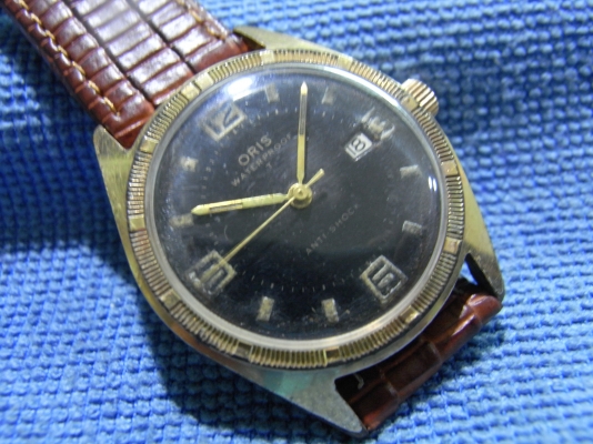 21เม.ษ.((น้าเล็ก)) นำเสนอนาฬิกาข้อมือ 21เม.ษ.((น้าเล็ก)) นำเสนอนาฬิกาข้อมือ