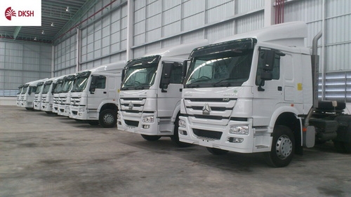 ขายรถหัวลาก 10 ล้อ Sinotruk HOWO NGV และ DIESEL