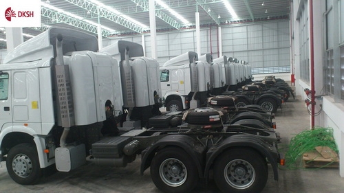 ขายรถหัวลาก 10 ล้อ Sinotruk HOWO NGV และ DIESEL