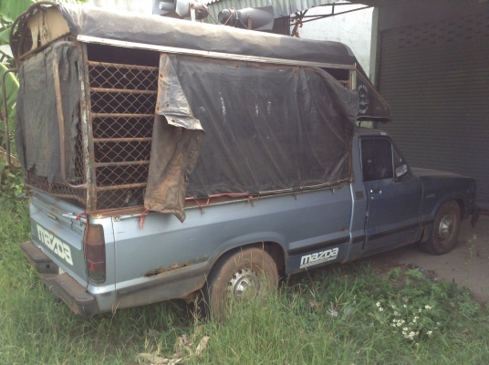 ขายรถปิ๊กอัพ MAZDA 2200 สภาพเดิมทั้งคัน ทะเบียนไม่ขาดต่อ รถใช้งานอยู่ครับ