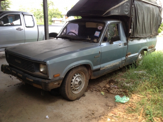 ขายรถปิ๊กอัพ MAZDA 2200 สภาพเดิมทั้งคัน ทะเบียนไม่ขาดต่อ รถใช้งานอยู่ครับ