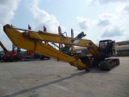 ขายรถขุดบูมยาว18 เมตร KOBELCO SK200LC-1