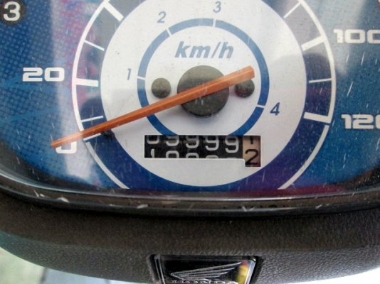 WAVE 100 ปี 48 รถบ้านมือเดียว สภาพดีมาก เครื่องแห้งๆไม่มีเยิ้มรอบเบานิ่ง รถบ้านบังคับโอน 18400