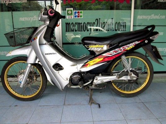 WAVE 100 ปี 48 รถบ้านมือเดียว สภาพดีมาก เครื่องแห้งๆไม่มีเยิ้มรอบเบานิ่ง รถบ้านบังคับโอน 18400