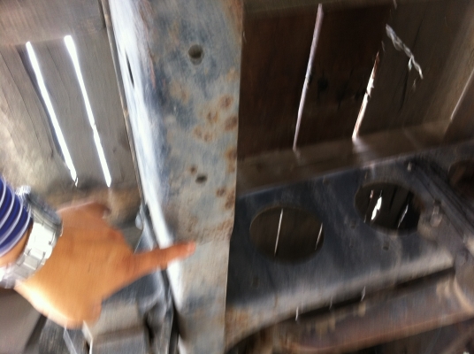 ขายรถ 6 ล้อ กระบะคอกรั้วสูง ISUZU 175 ทิปฟี้ เพาเวอร์ พร้อมใช้ ราคา 480000 สนใจจองเลย