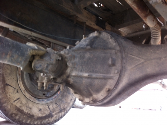 ขายรถ 6 ล้อ กระบะคอกรั้วสูง ISUZU 175 ทิปฟี้ เพาเวอร์ พร้อมใช้ ราคา 480000 สนใจจองเลย