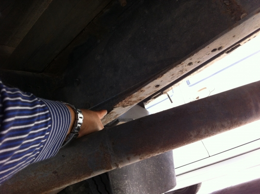 ขายรถ 6 ล้อ กระบะคอกรั้วสูง ISUZU 175 ทิปฟี้ เพาเวอร์ พร้อมใช้ ราคา 480000 สนใจจองเลย