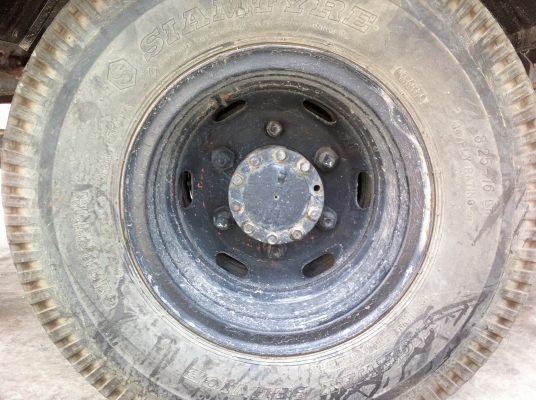 ขายรถ 6 ล้อ กระบะคอกรั้วสูง ISUZU 175 ทิปฟี้ เพาเวอร์ พร้อมใช้ ราคา 480000 สนใจจองเลย