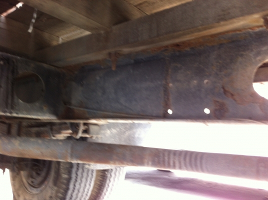 ขายรถ 6 ล้อ กระบะคอกรั้วสูง ISUZU 175 ทิปฟี้ เพาเวอร์ พร้อมใช้ ราคา 480000 สนใจจองเลย