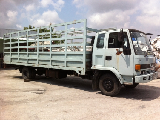 ขายรถ 6 ล้อ กระบะคอกรั้วสูง ISUZU 175 ทิปฟี้ เพาเวอร์ พร้อมใช้ ราคา 480000 สนใจจองเลย