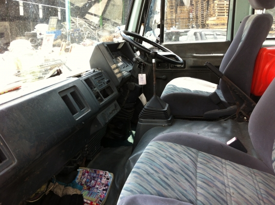 ขายรถ 6 ล้อ กระบะคอกรั้วสูง ISUZU 175 ทิปฟี้ เพาเวอร์ พร้อมใช้ ราคา 480000 สนใจจองเลย