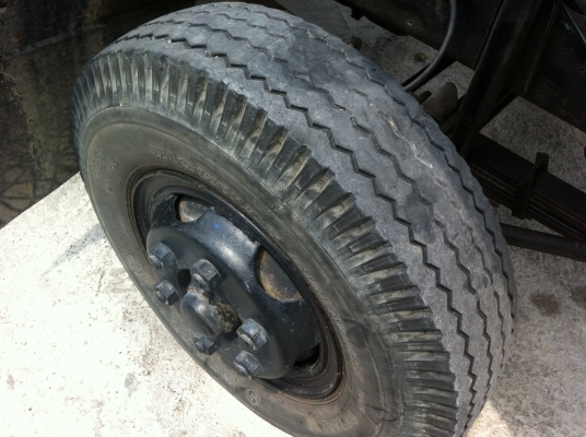 ขายรถ 6 ล้อ กระบะคอกรั้วสูง ISUZU 175 ทิปฟี้ เพาเวอร์ พร้อมใช้ ราคา 480000 สนใจจองเลย