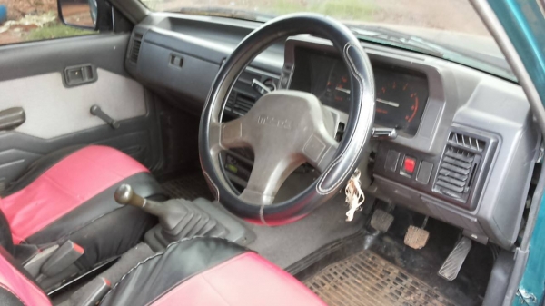 ***ขายแล้วครับขอบคุณ Truck2hand ขายกระบะแค็ปสวยๆ MAZDA B2500 มังกรดำปี40/97 เกียร์ตรง เครื่องมังกรดำ แน่นๆ แรงดีไม่เยิ้ม ประหยัด ช่วงล่างหนึบคัสซีสวยเดิมๆไม่ปะไม่ดาม กระบะพื้นดี ภายในเก๋งสวยคอนโซลเต็ม พ.พาวเวอร์ แอร์เย็น ไมล์แสนกว่า รถเคลียร์สีมา สีสันสวย