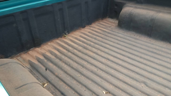 ***ขายแล้วครับขอบคุณ Truck2hand ขายกระบะแค็ปสวยๆ MAZDA B2500 มังกรดำปี40/97 เกียร์ตรง เครื่องมังกรดำ แน่นๆ แรงดีไม่เยิ้ม ประหยัด ช่วงล่างหนึบคัสซีสวยเดิมๆไม่ปะไม่ดาม กระบะพื้นดี ภายในเก๋งสวยคอนโซลเต็ม พ.พาวเวอร์ แอร์เย็น ไมล์แสนกว่า รถเคลียร์สีมา สีสันสวย