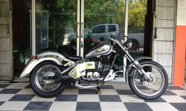 ด่วนๆช็อปเปอร์น้อย Honda Jazz50cc. bobber