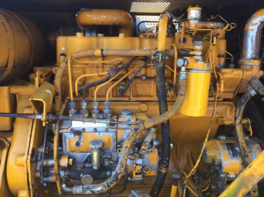 ขายรถแบคโฮ KOMATSU 12HT รถนอกนำเข้าสภาพสวย มีVDOการทำงานครับ ขายรถแบคโฮ KOMATSU 12HT รถนอกนำเข้าสภาพสวย มีVDOการทำงานครับ