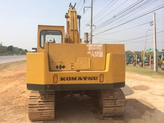 ขายรถแบคโฮ KOMATSU 12HT รถนอกนำเข้าสภาพสวย มีVDOการทำงานครับ ขายรถแบคโฮ KOMATSU 12HT รถนอกนำเข้าสภาพสวย มีVDOการทำงานครับ