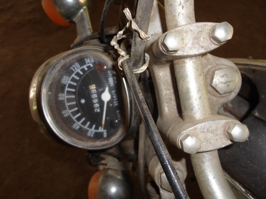 ขายSUZUKI  K-125  M.1 แท้ พร้อมเล่ม+ทะเบียนเต็มสนใจโทร.081-005-8785