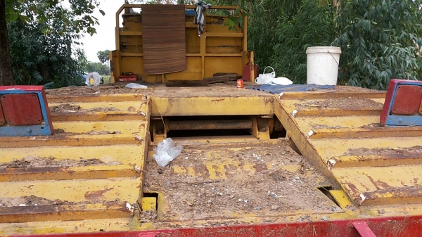 ***ขายแล้วครับขอบคุณ Truck2hand (มีคลิป)ขายแพ็คคู่ แบคโฮ KOMATSU PC120-2 ปั้มเดิม เครื่องISUZU 165 เครื่องแน่นแห้งดีแรง ไม่เยิ้ม ปั้มดีแน่น บูมอาร์มรุ่น3สวยไม่ปะไม่ดาม ช่วงล่างใหญ่ดี เอวใหญ่แน่นดีไม่แตก บูท โรลเลอร์ ใบแทรก สภาพดี โซ่หนาดี ระบบไฟทำใหม่ บอด