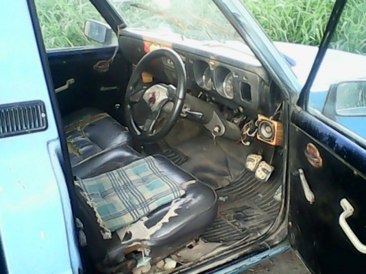 ขาย mazda familia 1300 ขาย mazda familia 1300