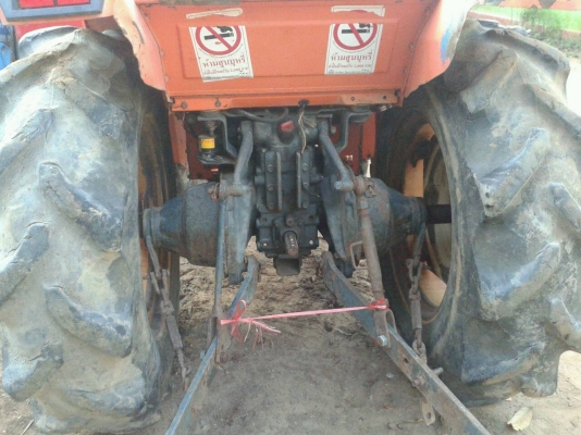 ขายรถไถ KUBOTA L1-26 เครื่องไดเร็กฯ 4สูบ 2เพลา 26แรง ขายรถไถ KUBOTA L1-26 เครื่องไดเร็กฯ 4สูบ 2เพลา 26แรง